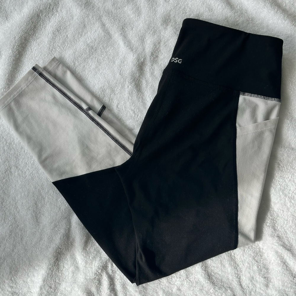 Dsg leggings , worn condition